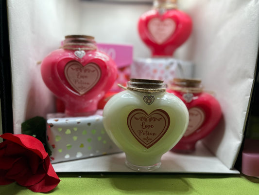 Large Heart container Love Potion