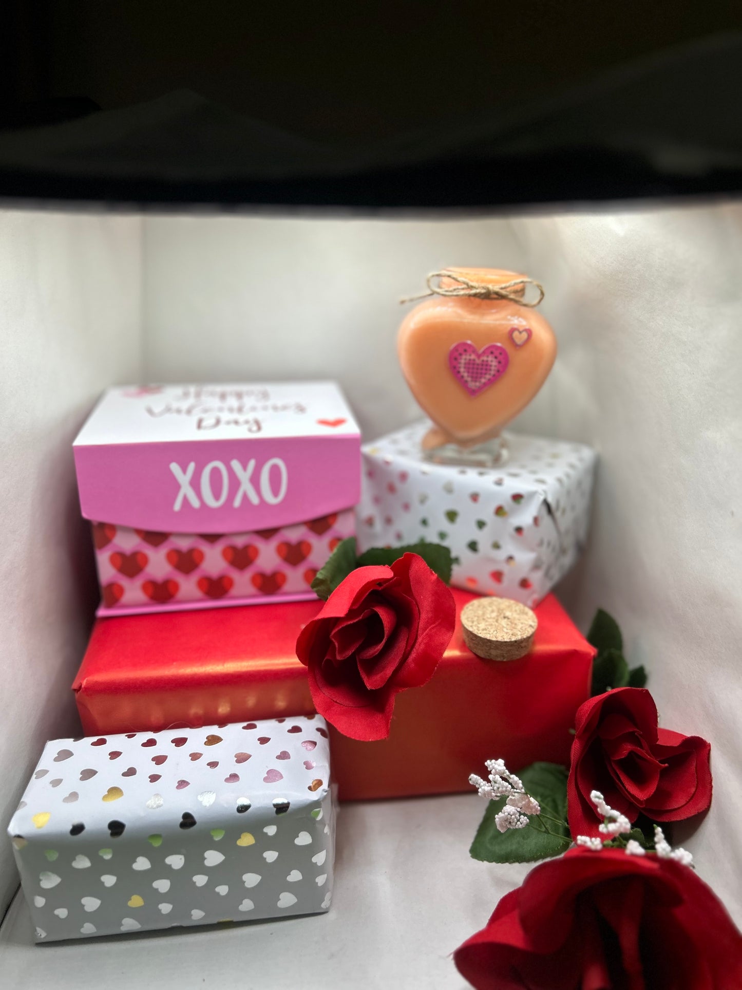 Medium heart container candle with stickers